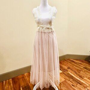 NWOT MOLLY BRACKEN PINK TULLE SKIRT WITH LACE SUSPENDERS MEDIUM